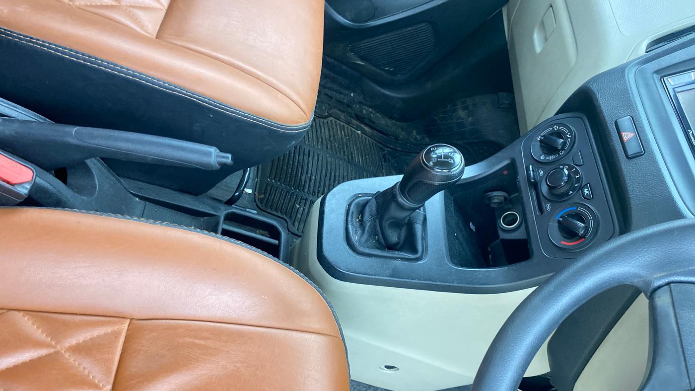 2020 Maruti New Wagon-R LXI CNG (O) 1.0, CNG, Manual, 52,906 km, Gear Lever