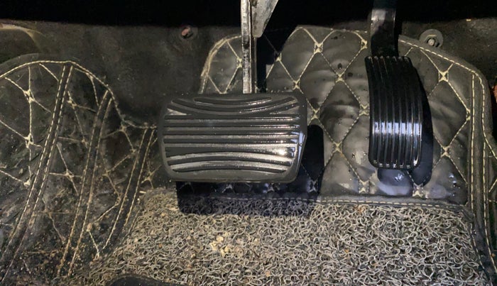 2021 Mahindra Thar LX PETROL HT 4WD AT, Petrol, Automatic, 15,895 km, Pedals