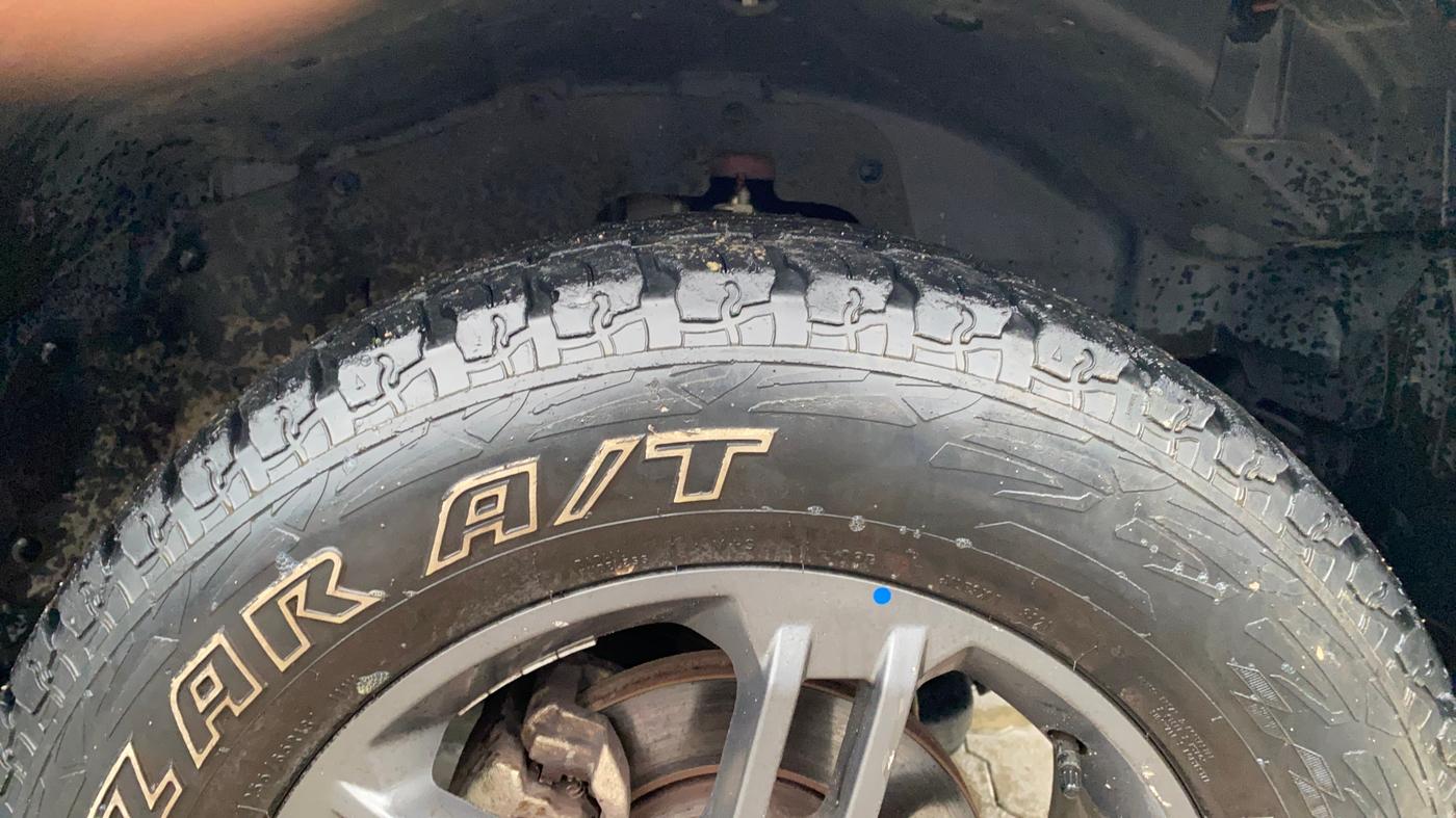2021 Mahindra Thar LX PETROL HT 4WD AT, Petrol, Automatic, 15,895 km, Right Front Tyre Tread