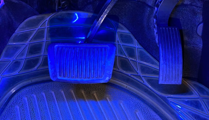 2014 Hyundai Xcent SX AT 1.2 (O), Petrol, Automatic, 88,100 km, Pedals