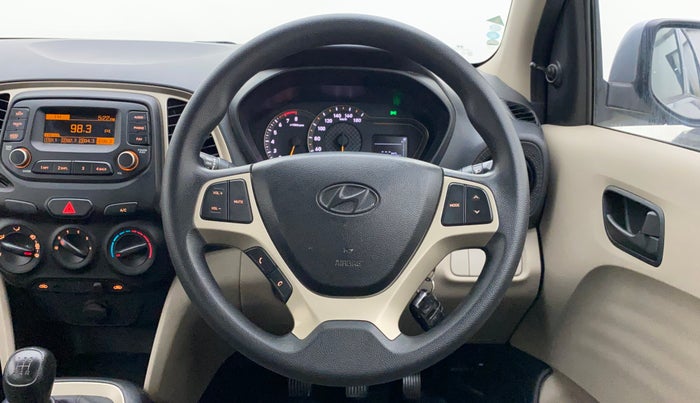 2020 Hyundai NEW SANTRO MAGNA, Petrol, Manual, 31,723 km, Steering Wheel Close Up