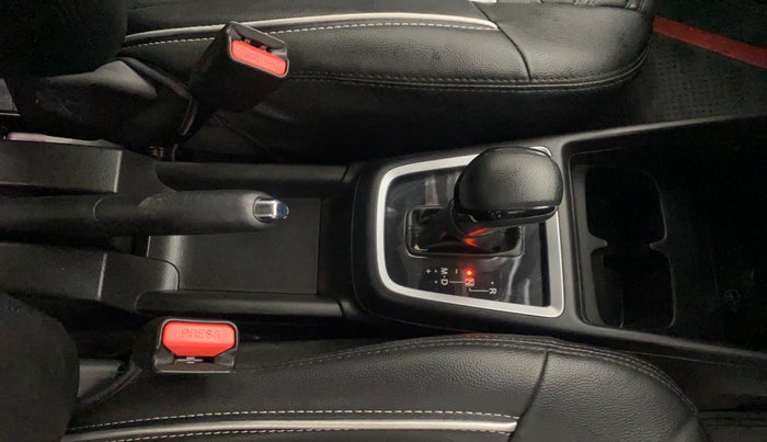 2022 Maruti Swift VXI AMT, Petrol, Automatic, 2,718 km, Gear Lever