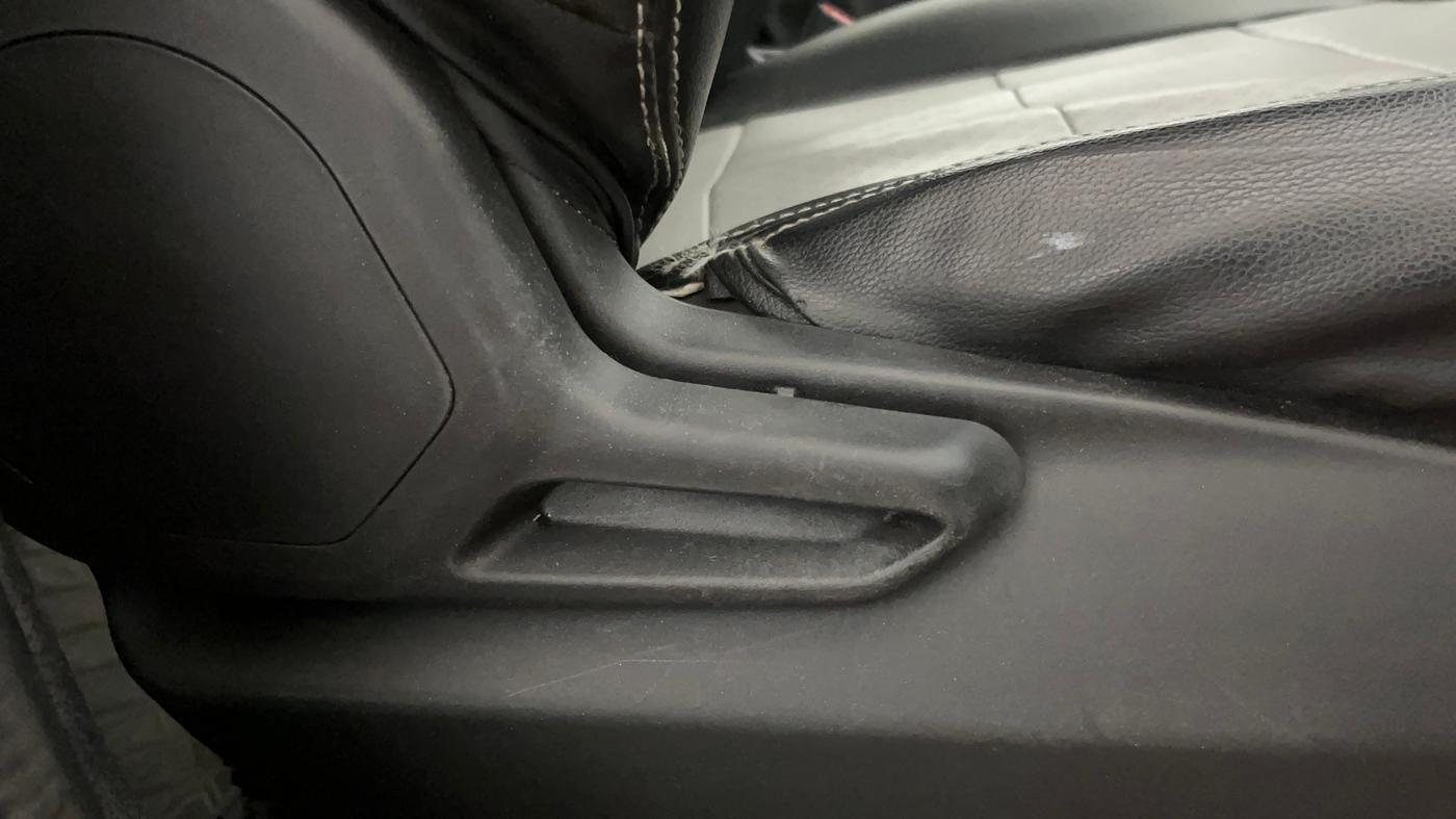 2020 Tata Tiago XT PETROL, Petrol, Manual, 34,785 km, Driver Side Adjustment Panel