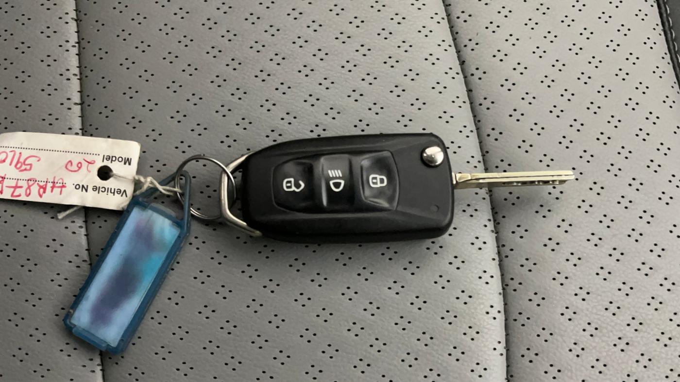 2020 Tata Tiago XT PETROL, Petrol, Manual, 34,785 km, Key Close Up