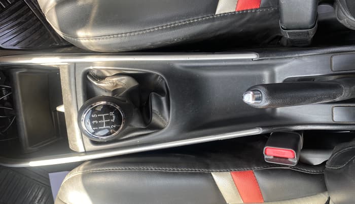 2018 Maruti Baleno DELTA PETROL 1.2, Petrol, Manual, 68,643 km, Gear Lever