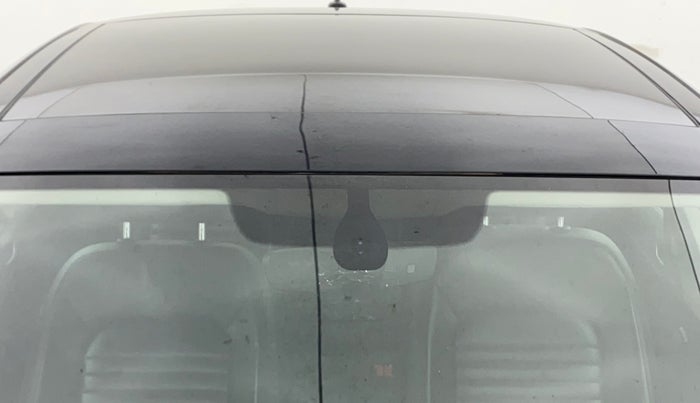 2018 Volkswagen Passat HIGHLINE DSG, Diesel, Automatic, 1,08,680 km, Moonroof/ Sunroof