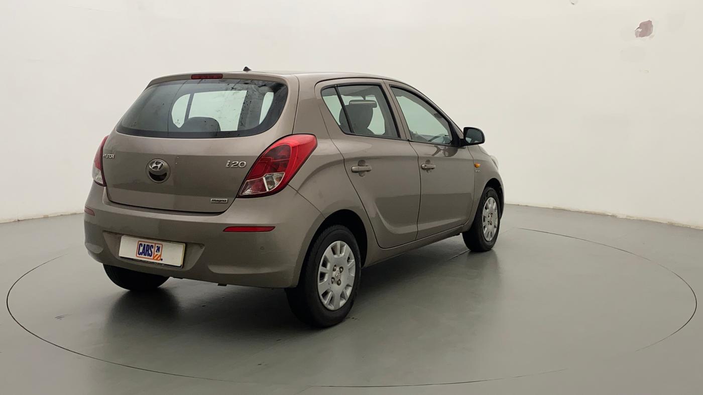 2013 Hyundai i20 MAGNA 1.2, Petrol, Manual, 40,449 km, Right Back Diagonal
