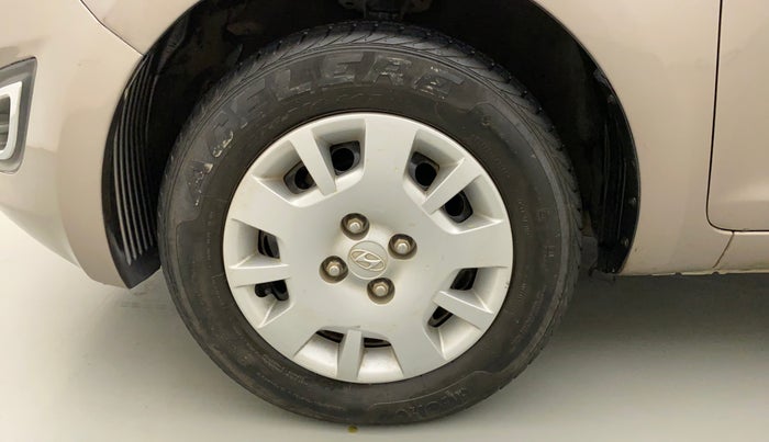 2013 Hyundai i20 MAGNA 1.2, Petrol, Manual, 40,449 km, Left Front Wheel