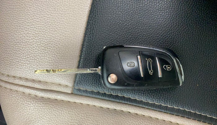 2017 Hyundai Elite i20 SPORTZ 1.2, Petrol, Manual, 92,495 km, Key Close Up