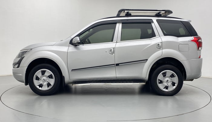 2018 Mahindra XUV500 W5 FWD, Diesel, Manual, 35,913 km, Left Side