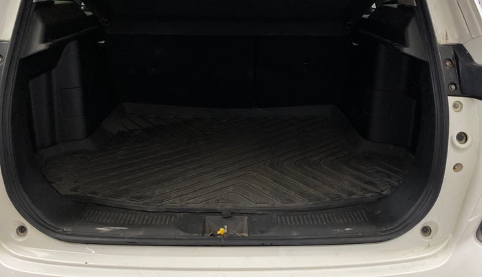 2022 Maruti Grand Vitara ZETA SMART HYBRID, Petrol, Manual, 1,13,106 km, Boot Inside