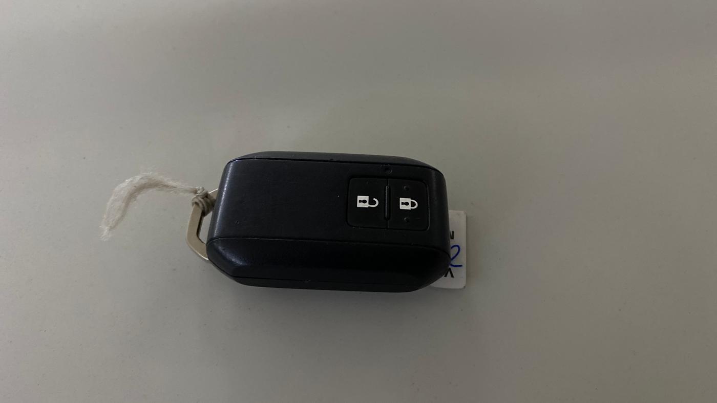 2022 Maruti Grand Vitara ZETA SMART HYBRID, Petrol, Manual, 1,13,106 km, Key Close Up