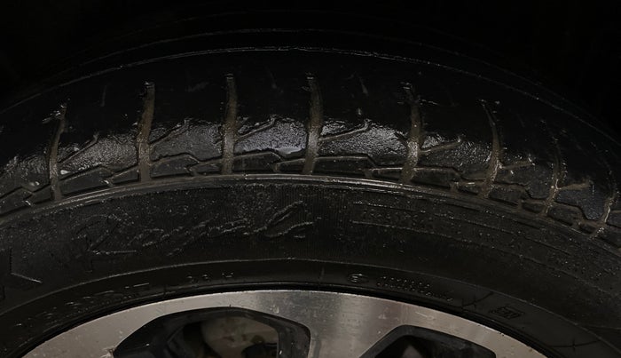 2022 Maruti Grand Vitara ZETA SMART HYBRID, Petrol, Manual, 1,13,106 km, Left Rear Tyre Tread