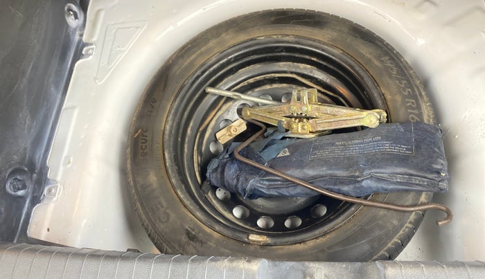 2015 Hyundai Elite i20 ASTA 1.2, Petrol, Manual, 82,017 km, Spare Tyre