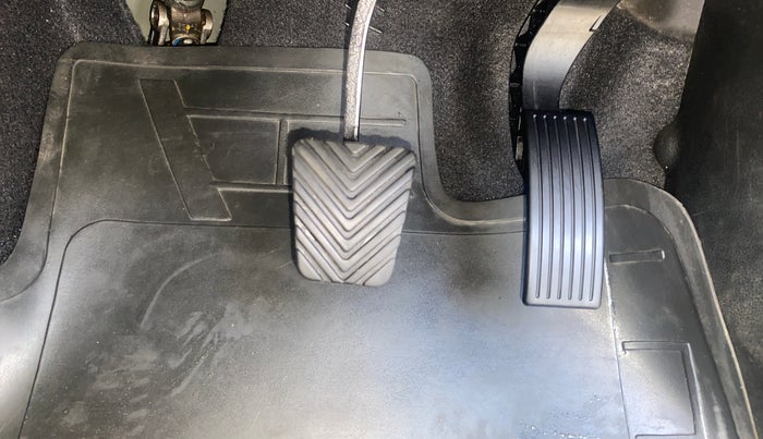 2021 Hyundai VENUE SX 1.0 TURBO IMT, Petrol, Manual, 34,472 km, Pedals