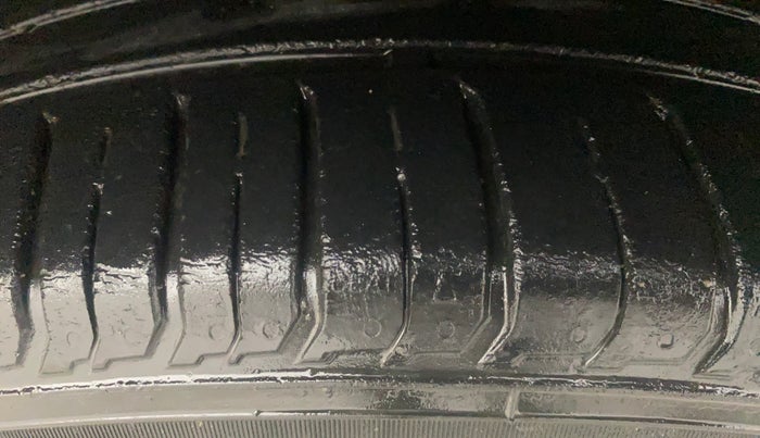 2021 Hyundai VENUE SX 1.0 TURBO IMT, Petrol, Manual, 34,472 km, Right Front Tyre Tread