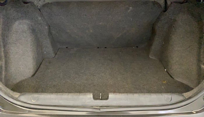 2019 Honda Amaze 1.2L I-VTEC VX, Petrol, Manual, 78,251 km, Boot Inside