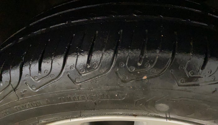 2019 Honda Amaze 1.2L I-VTEC VX, Petrol, Manual, 78,251 km, Right Front Tyre Tread