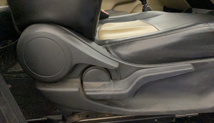 2019 Honda Amaze 1.2L I-VTEC VX, Petrol, Manual, 78,251 km, Driver Side Adjustment Panel