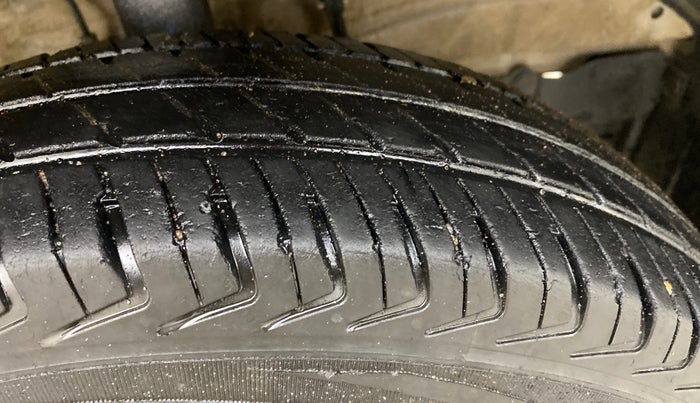 2024 Maruti Alto K10 VXI PLUS, Petrol, Manual, 49,678 km, Right Front Tyre Tread