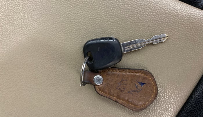 2024 Maruti Alto K10 VXI PLUS, Petrol, Manual, 49,678 km, Key Close Up