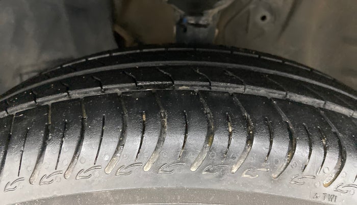 2019 Maruti New Wagon-R ZXI 1.2, Petrol, Manual, 92,829 km, Left Front Tyre Tread