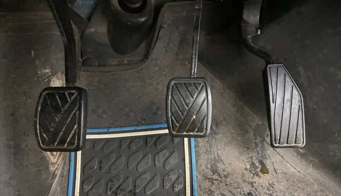 2019 Maruti New Wagon-R ZXI 1.2, Petrol, Manual, 92,829 km, Pedals