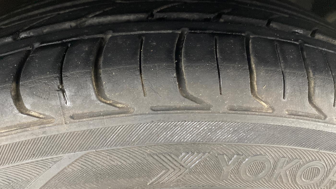 2019 Ford FREESTYLE TITANIUM 1.2 PETROL, Petrol, Manual, 59,005 km, Right Front Tyre Tread