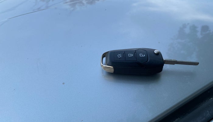 2016 Ford New Figo TREND 1.2 PETROL, Petrol, Manual, 57,248 km, Key Close Up