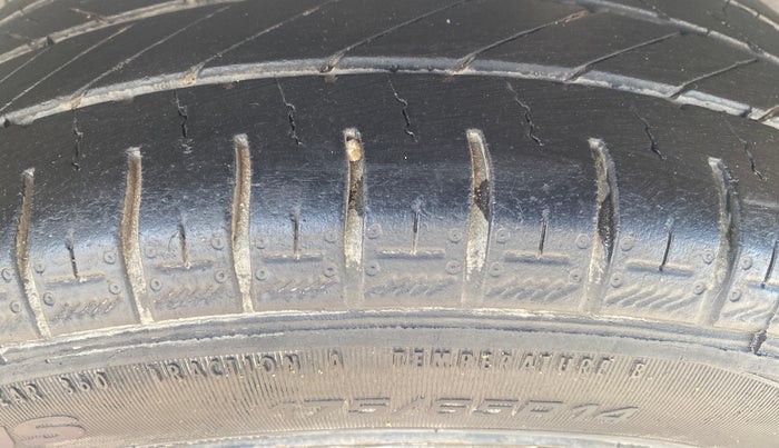 2016 Ford New Figo TREND 1.2 PETROL, Petrol, Manual, 57,248 km, Left Rear Tyre Tread