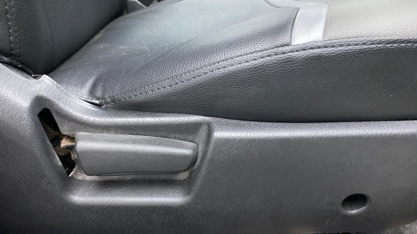 2020 Maruti Alto LXI, Petrol, Manual, 44,790 km, Driver Side Adjustment Panel
