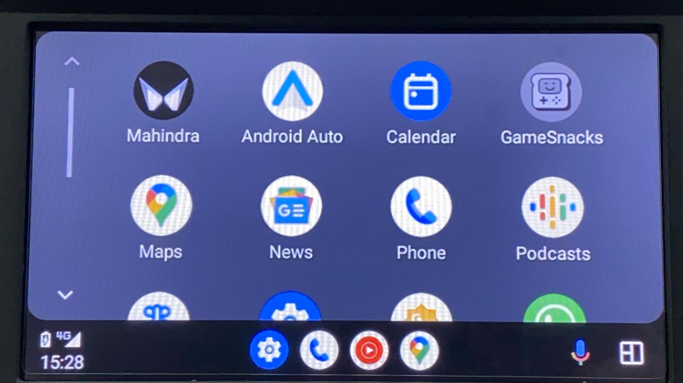 2020 Mahindra XUV300 W8 1.5 DIESEL, Diesel, Manual, 59,013 km, Apple CarPlay and Android Auto