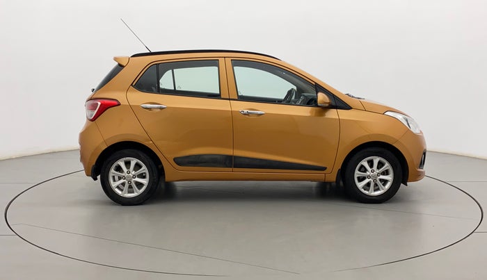 2016 Hyundai Grand i10 ASTA AT 1.2 KAPPA VTVT, Petrol, Automatic, 73,899 km, Right Side View
