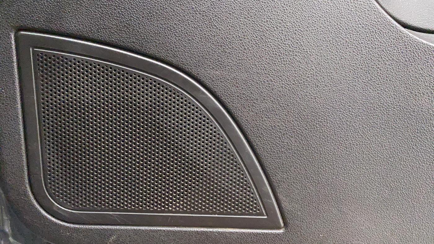 2016 Tata Zest XMS QUADRAJET 90PS, Diesel, Manual, 99,840 km, Speakers