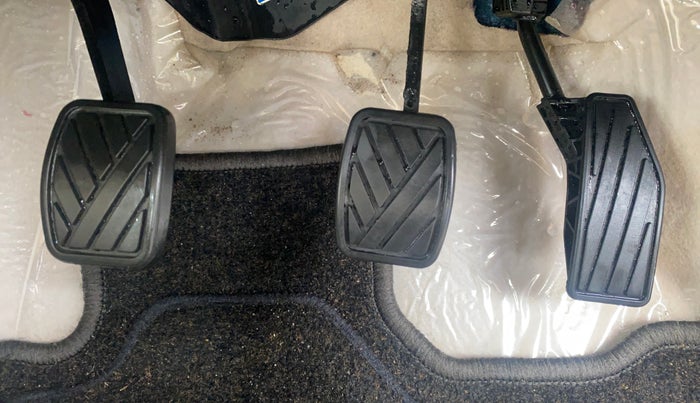 2018 Maruti Dzire ZXI PLUS, Petrol, Manual, 17,406 km, Pedals