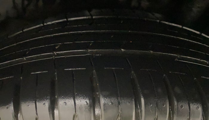 2018 Maruti Dzire ZXI PLUS, Petrol, Manual, 17,406 km, Left Rear Tyre Tread