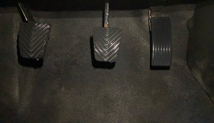 2023 Hyundai VENUE SX 1.2 PETROL, Petrol, Manual, 24,199 km, Pedals