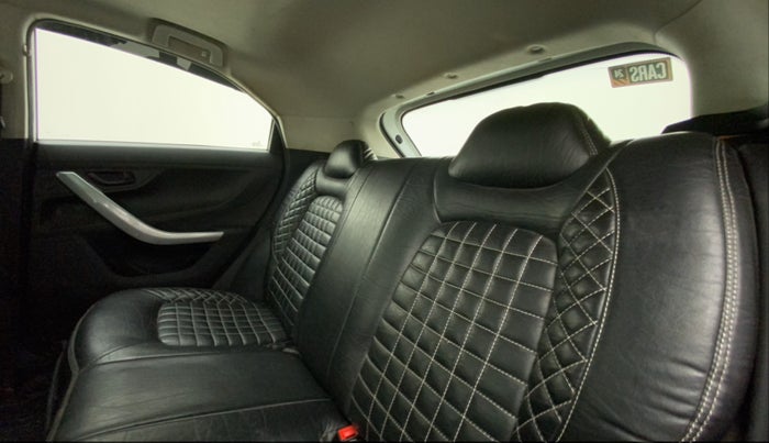 2020 Tata NEXON XM SUNROOF DIESEL, Diesel, Manual, 36,490 km, Right Side Rear Door Cabin