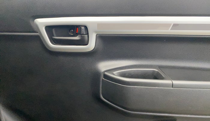 2023 Maruti S PRESSO VXI+, Petrol, Manual, 22,488 km, Driver Side Door Panels Control