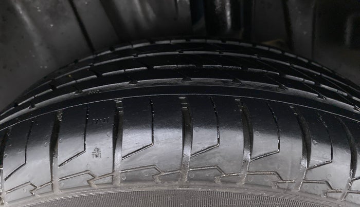 2020 Maruti S Cross ALPHA 1.5, Petrol, Manual, 6,133 km, Left Rear Tyre Tread