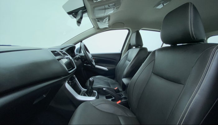 2020 Maruti S Cross ALPHA 1.5, Petrol, Manual, 6,133 km, Right Side Front Door Cabin