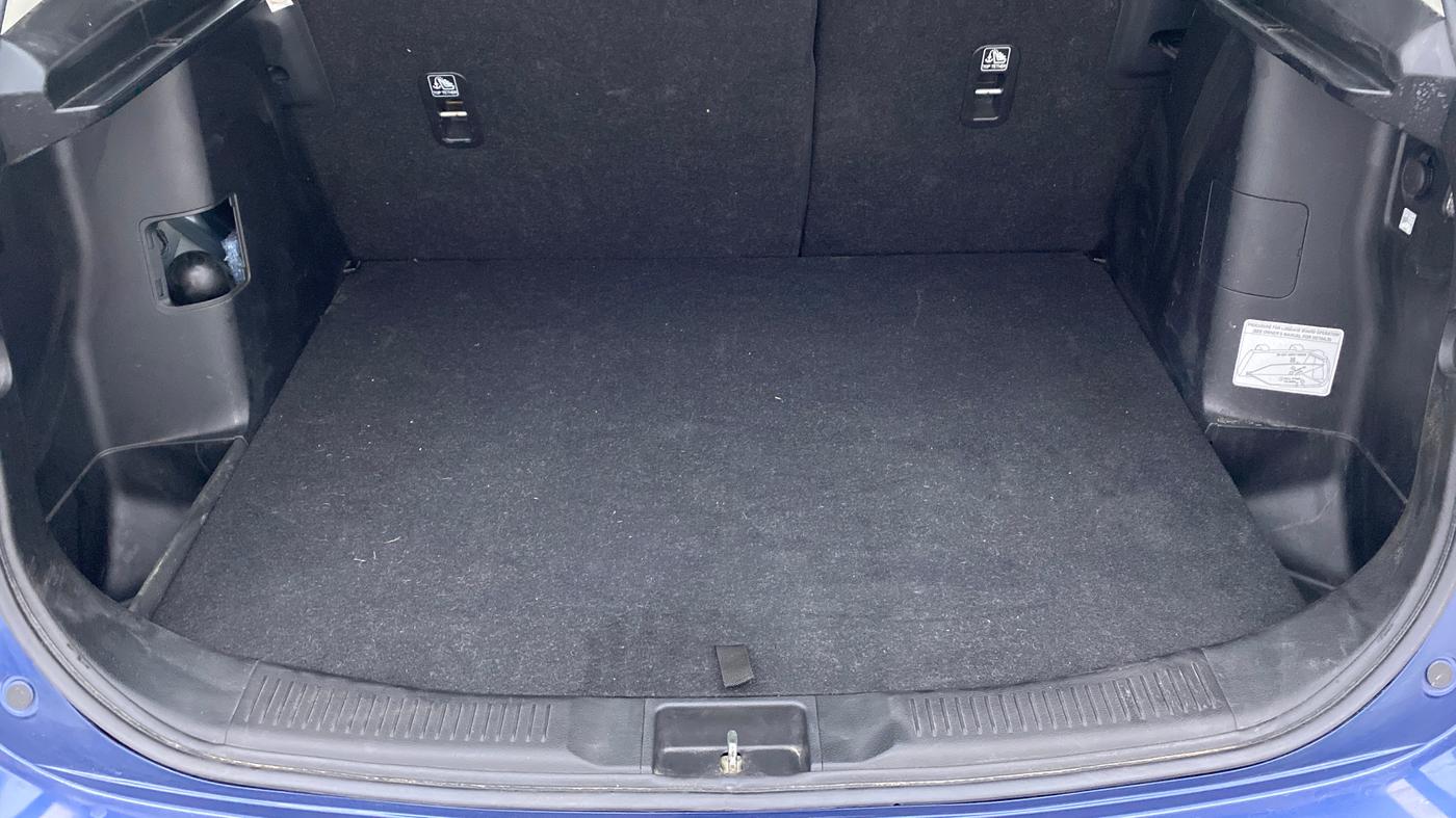 2020 Maruti S Cross ALPHA 1.5, Petrol, Manual, 6,133 km, Boot Inside