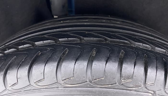 2019 Ford Ecosport 1.5 TITANIUM PLUS TI VCT AT, Petrol, Automatic, 20,686 km, Right Rear Tyre Tread