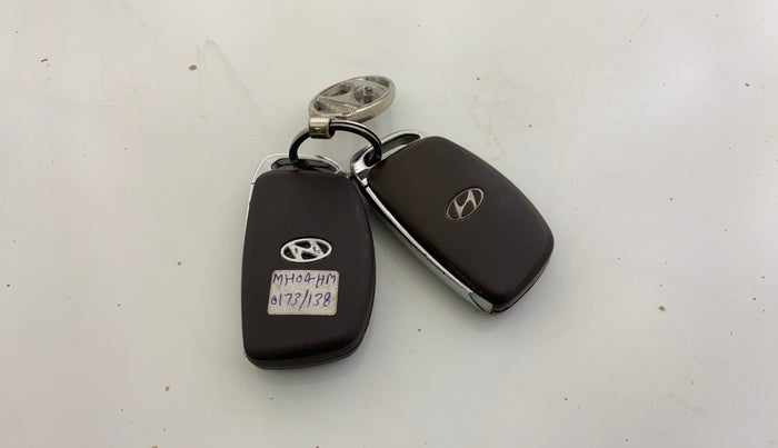 2016 Hyundai Creta SX PLUS AT 1.6 PETROL, Petrol, Automatic, 76,045 km, Key Close Up