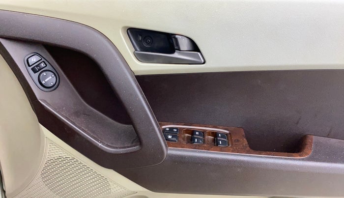 2016 Hyundai Creta SX PLUS AT 1.6 PETROL, Petrol, Automatic, 76,045 km, Driver Side Door Panels Control