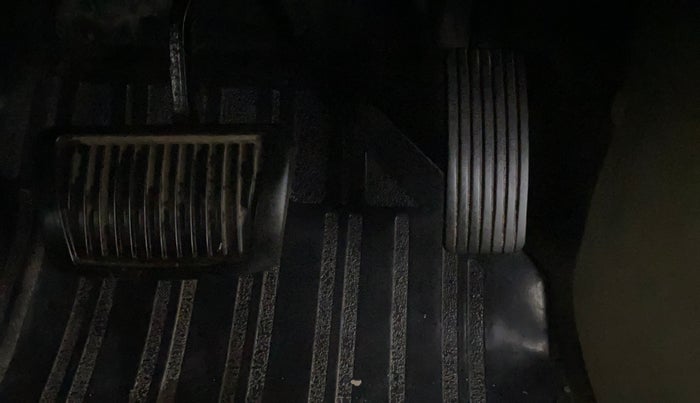 2016 Hyundai Creta SX PLUS AT 1.6 PETROL, Petrol, Automatic, 76,045 km, Pedals