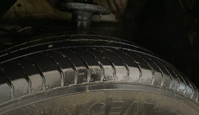 2022 Maruti Vitara Brezza VXI, Petrol, Manual, 32,627 km, Left Front Tyre Tread