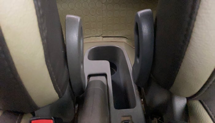 2012 Hyundai i10 SPORTZ 1.2, Petrol, Manual, 98,964 km, Driver Side Adjustment Panel