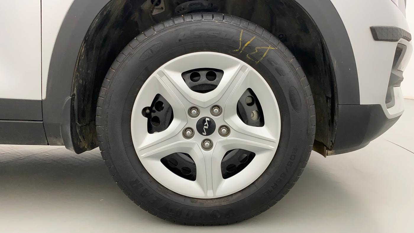 2022 KIA SELTOS HTK 1.5 PETROL, Petrol, Manual, 14,556 km, Right Front Wheel