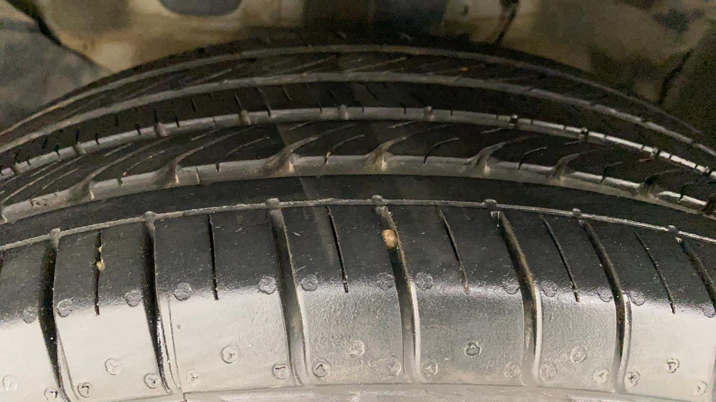 2022 KIA SELTOS HTK 1.5 PETROL, Petrol, Manual, 14,556 km, Left Front Tyre Tread